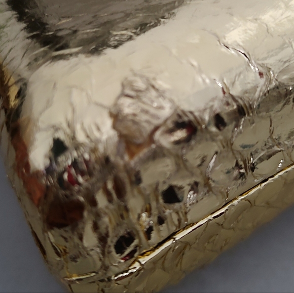 Vintage Metal Purse 6" x 4 " with Faux Diamond Rhinestones Long Chain Color gold - Picture 15 of 16